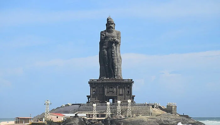 Thiruvalluvar Statue kanyakumari